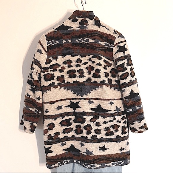 Vilagallo Cream and Brown Teddy Jacket with Cozy Texture - Medium to Large - Picture 6 of 8